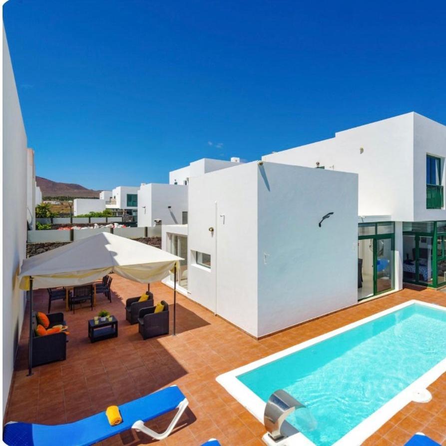 كوستا تاغيسي Spacious Private Villa & Private Heated Pool - Villa Sunshine المظهر الخارجي الصورة
